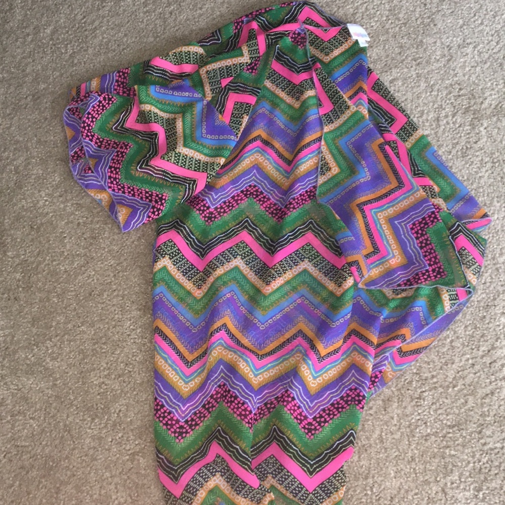 LuLaRoe Monroe kimono